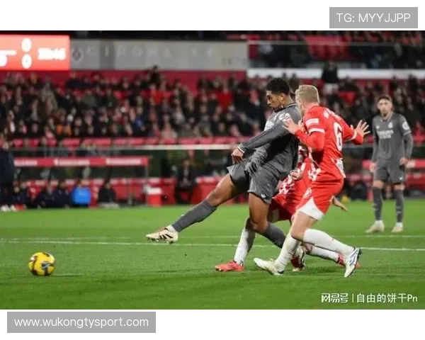 佩德里 vs 贝林厄姆：中场风格与战术角色的结构性差异