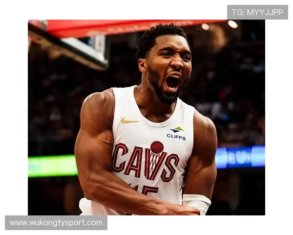 多诺万·米切尔突破效率提升明显，关键时刻得分能力超越昔日核心