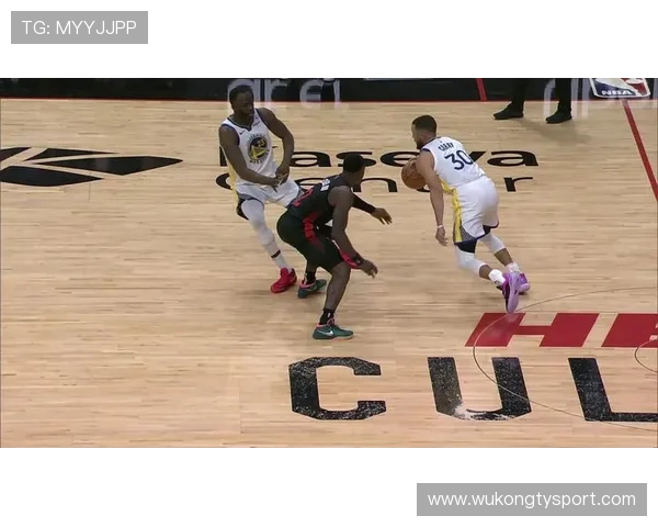 库明加利用挡拆拉开空间提升三分效率超队内同位置队友